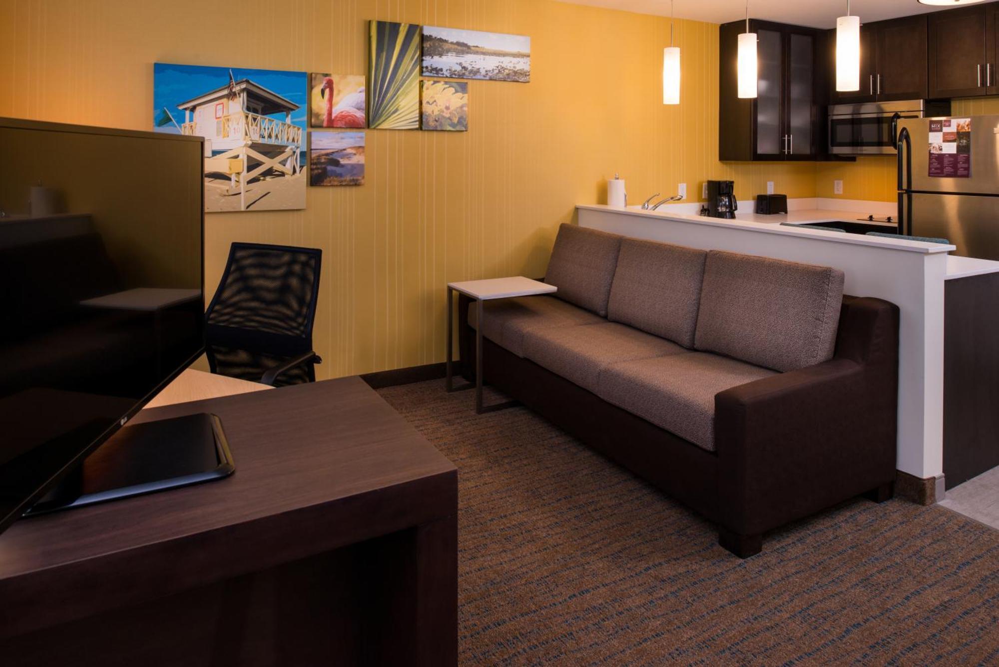 Residence Inn By Marriott Miami West/Fl Turnpike Хиалеа Гардънс Екстериор снимка