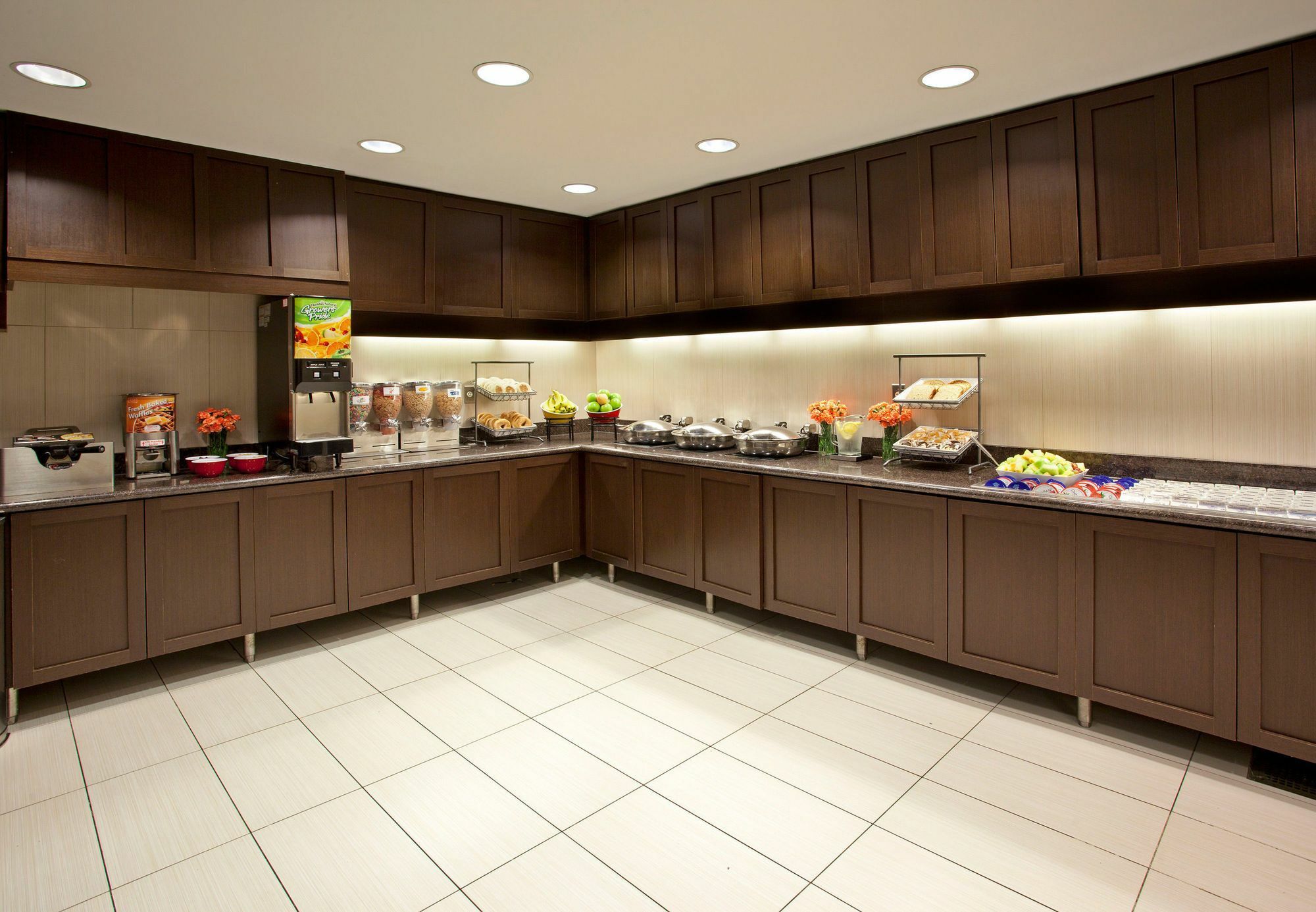 Residence Inn By Marriott Miami West/Fl Turnpike Хиалеа Гардънс Екстериор снимка